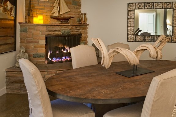 8625 dining3