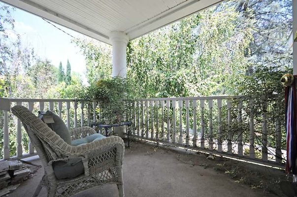 2618 porch