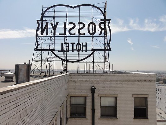 Rosslyn.Hotel.Roof.06