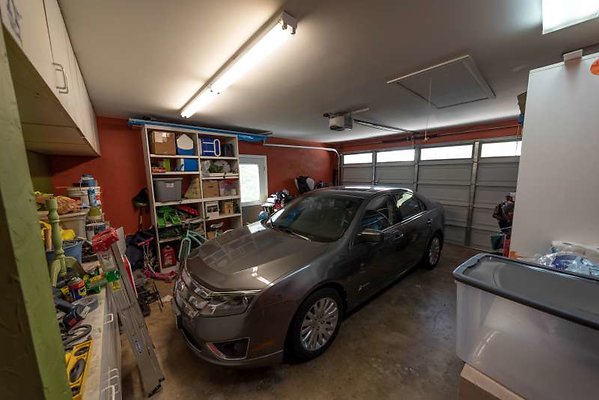 11203 garage