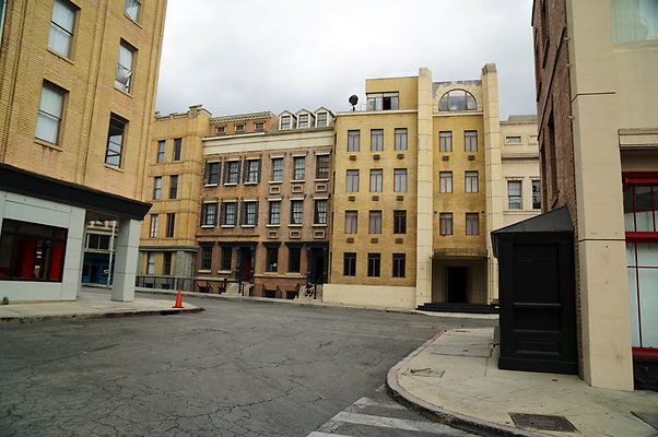 Paramount.Backlot.256