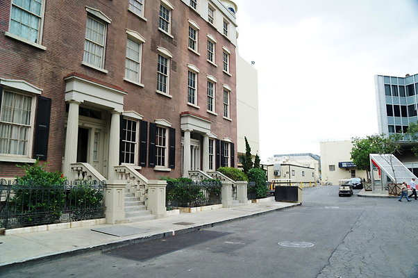 Paramount.Backlot.231