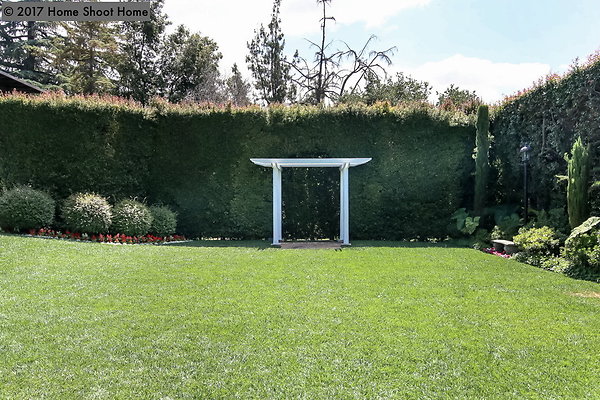124south-lawn