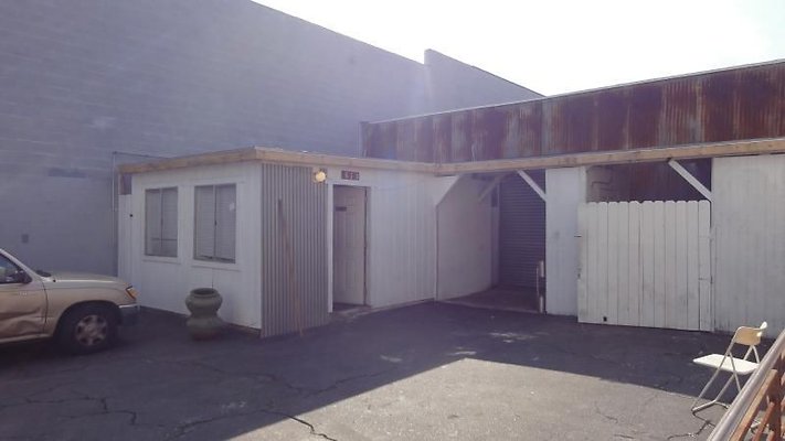 UNIVERSAL-8704-LA-72