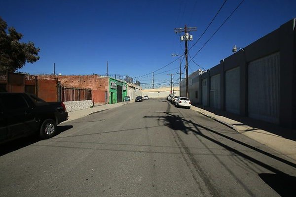 UNIVERSAL-8704-LA-66