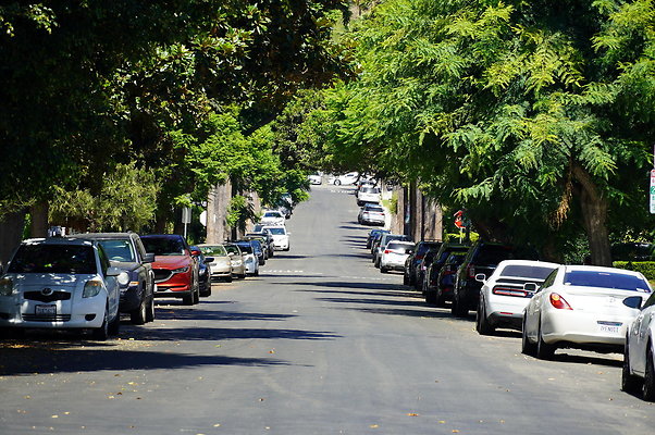 No.Sierra.Bonita.Ave.28