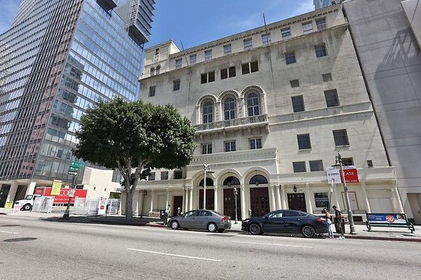 variety.ARTS.Theaters.DTLA.005