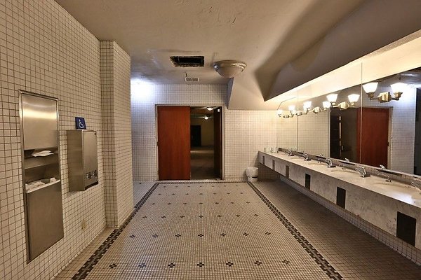variety.ARTS.Theaters.DTLA.006