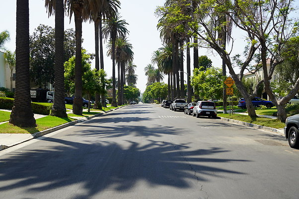 VIctoria Ave.North. 32