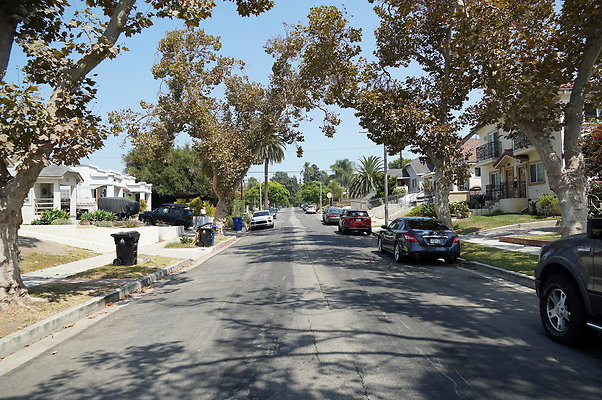Plymouth.Ave.North. 04