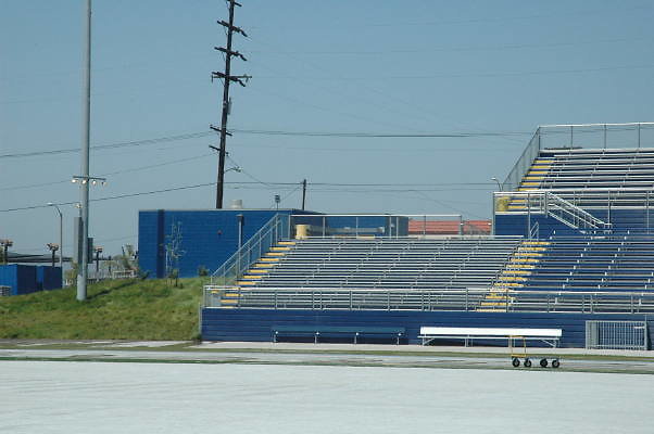 LA.SW.Stadium.Track.25