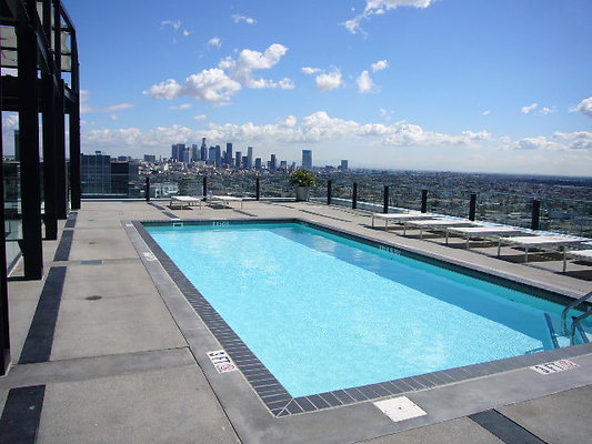 Mercury.Rooftop.Pool.Ktown.08