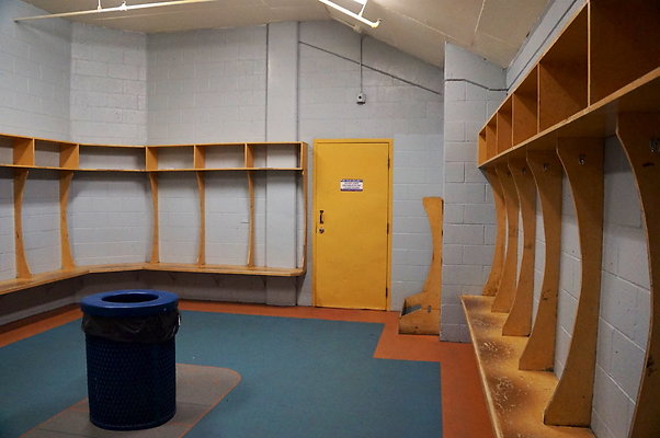 Ice.Station.Locker.Rm.2.05 Ice.Station.Locker.Rm.2.05