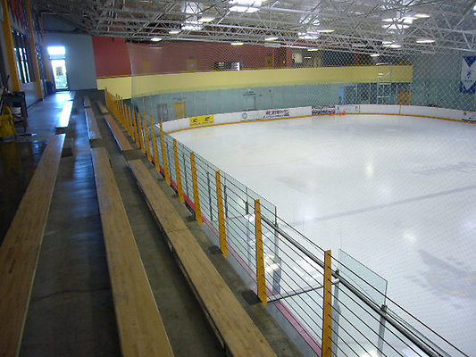 Ice.Station.Skate.Rink.Valencia04