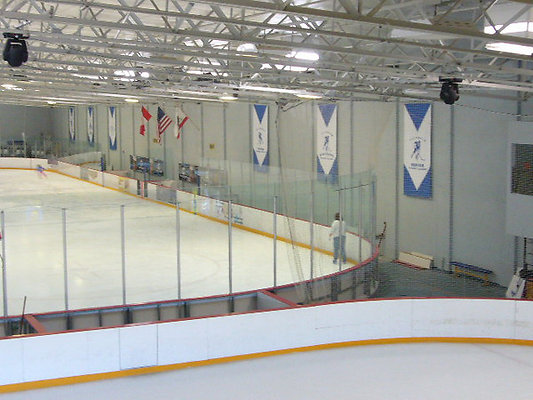 Ice.Station.Skate.Rink.Valencia33