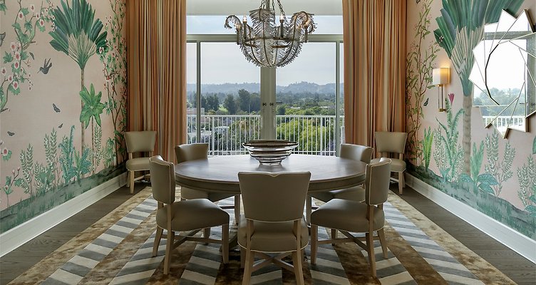 NEW Presidential Suite - Dining Room