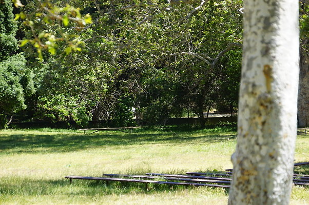 Lake Road.Camp.3.09