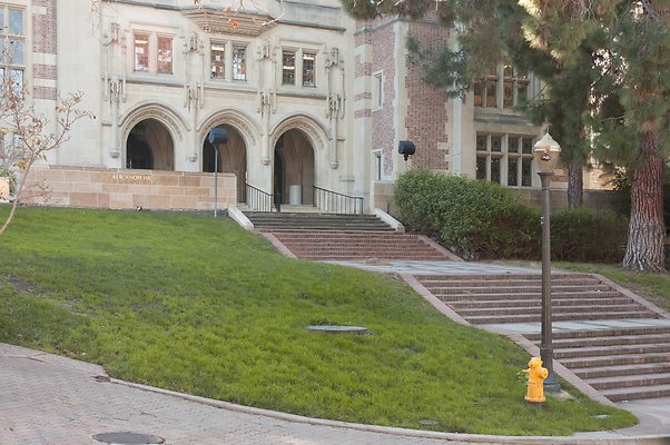 kerckhoff-hall-steps 32268580017 o