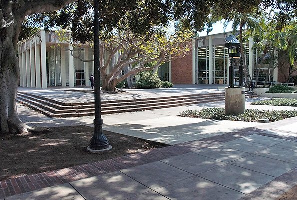 schoenberg-terrace 47209877001 o