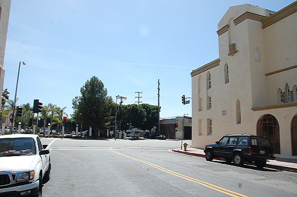OddFellows.Oak Street Exteriors05
