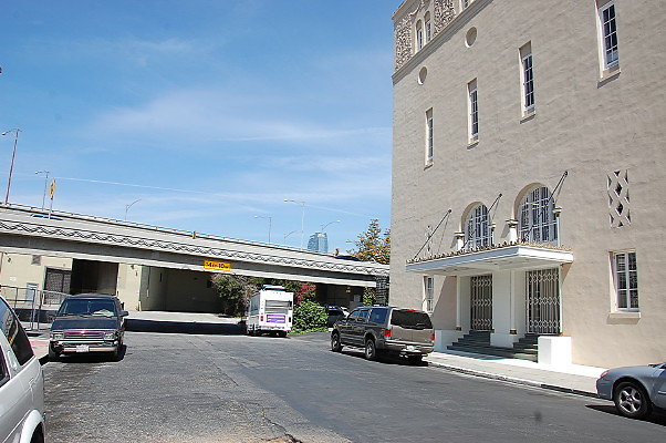 OddFellows.Oak Street Exteriors01
