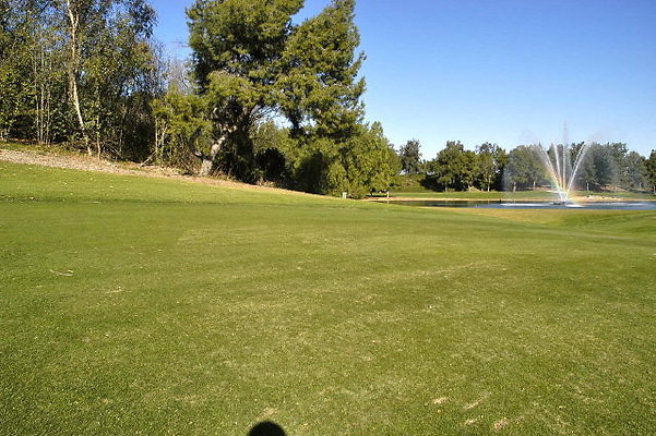 Ike 18th Fairway.10