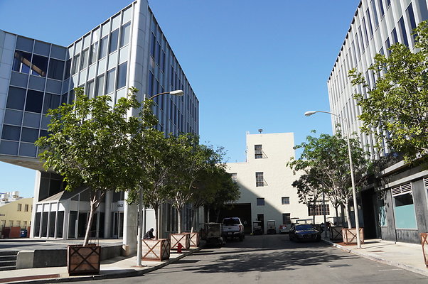 Paramount.B-Lot.Jan.2023.063