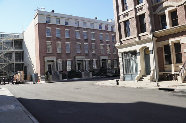 Paramount.B-Lot.Jan.2023.106