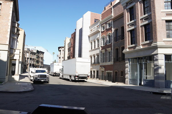 Paramount.B-Lot.Jan.2023.090