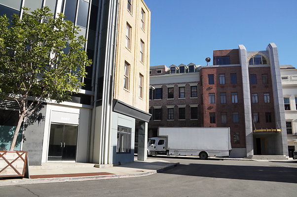 Paramount.B-Lot.Jan.2023.070