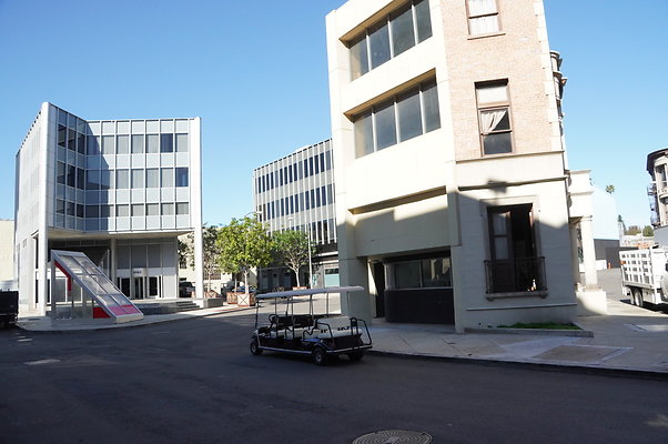 Paramount.B-Lot.Jan.2023.086