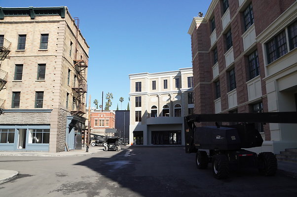 Paramount.B-Lot.Jan.2023.116