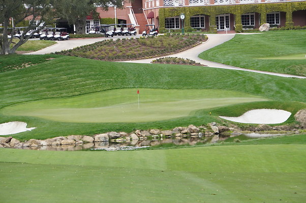 Sherwood.CC.Hole 18.038