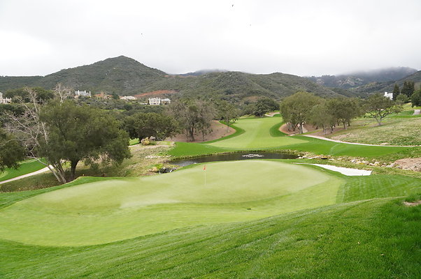 Sherwood.CC.Hole 18.047