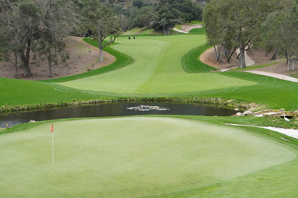 Sherwood.CC.Hole 18.053