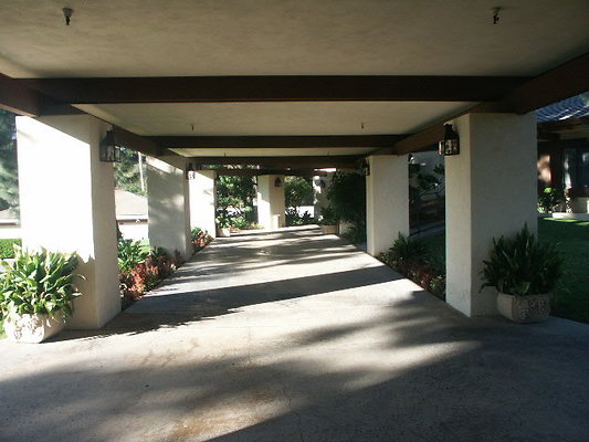 Friendly.Hills.Exts.32 Friendly.Hills.Exts.32