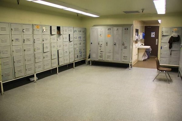 UNIVERSAL-8794-CARSON-40