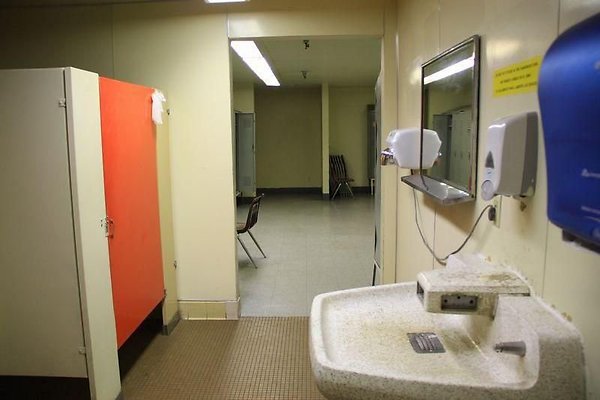 UNIVERSAL-8794-CARSON-37