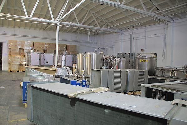 UNIVERSAL-8127-CM-64