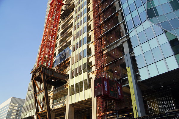 Clark Consrtuctino.Ave.Stars.Cent.City.02