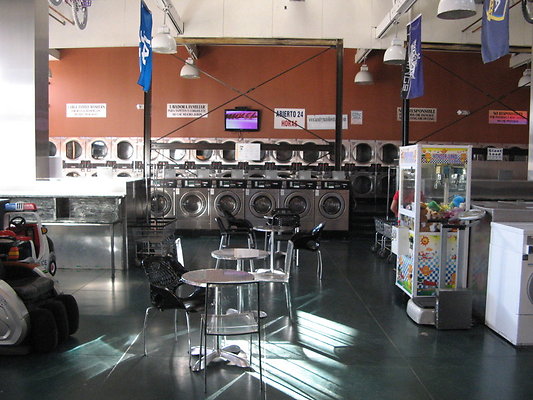 Laundry.DTLA.01