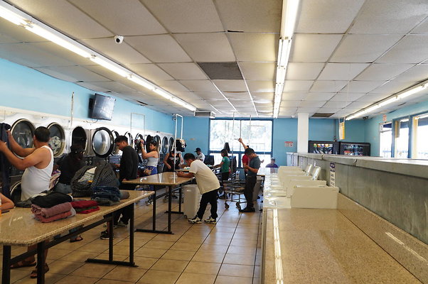 24.Hr.Coin Laundry.29