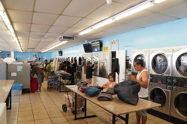 24.Hr.Coin Laundry.33