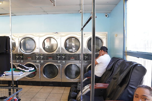 24.Hr.Coin Laundry.40