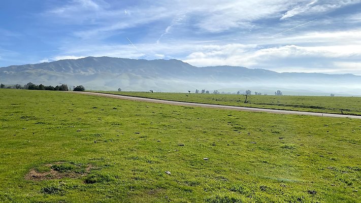 PAVED OLD RANCH HQ SPLIT
